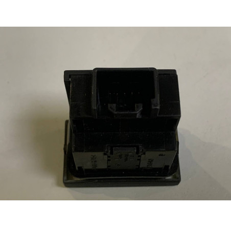 Кнопка партроника Mazda 6 GH 2007-2012 р. GS1D 66 PS0 A