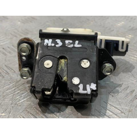 Замок кришки багажника лифтбек Mazda 3 BL 2009-2013 р.