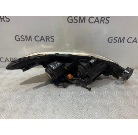 Фара права Mazda 5 2005-210