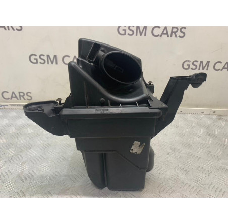 Корпус повітряного фільтра 1.6 D.  (датчик не йде в комплекті) Mazda 3 BK 