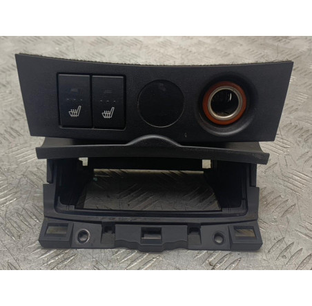 Панель попільнички  Mazda 3 BK 03-09