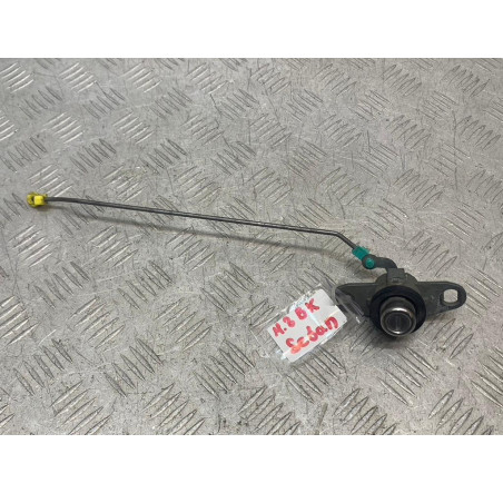 Лечинка замка багажника (седан) Mazda 3 BK 2003–2009 