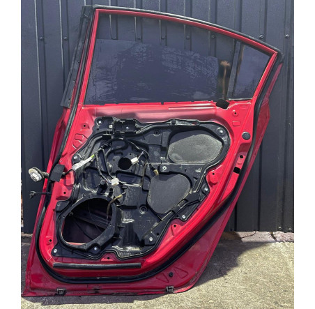 Дверь задня права Mazda 3 BK 2003-2008 р.