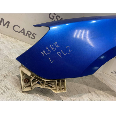 Крило ліве Mazda 3 BK 03-06 хетчбек 