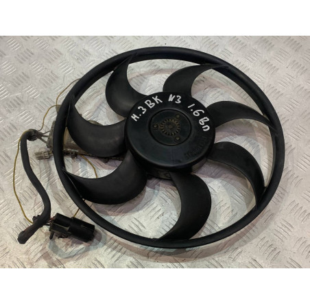 Блок управління вентилятором Mazda 3 BK 2003-2009 р. ( 1.137 328 558 ) Блок управління вентилятором Mazda 3 BK 2003-2009 р. ( 1.137 328 558 )