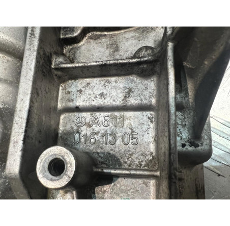 Кришка клапана 2.2 di. Mercedes W203 