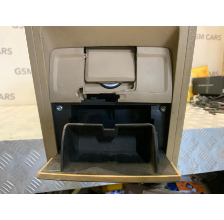 Дефлектор вентиляції Volkswagen Passat B6 2005-2010 Дефлектор вентиляції Volkswagen Passat B6 2005-2010