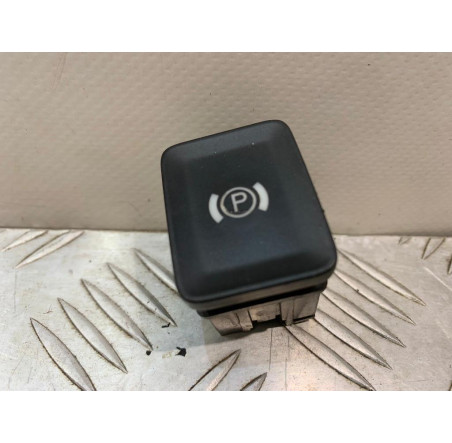 Кнопка електромеханічного гальма Volkswagen Passat B6 2005-2010 (3C0 927 225A ) Кнопка електромеханічного гальма Volkswagen Passat B6 2005-2010 (3C0 927 225A )