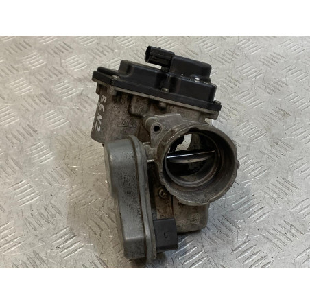 Клапан рециркуляції відпрацьованих газів (EGR) 2.0 D. VW Passat B6 ( 03G131501 ) Клапан рециркуляції відпрацьованих газів (EGR) 2.0 D. VW Passat B6 ( 03G131501 )