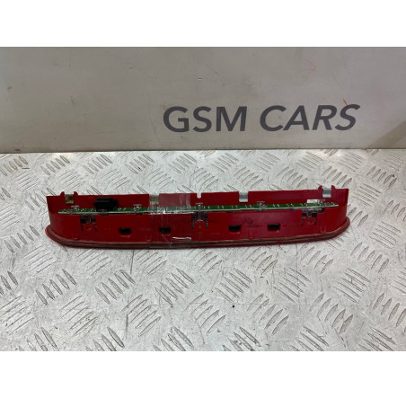 Стоп-сигнал багажника Volkswagen Passat B6 2005-2010
