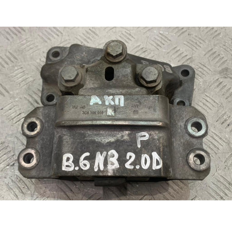 Ліва опора (подушка) двигуна 2.0 D. Volkswagen Passat B6 B7 ( 3CO 199 555 ) Ліва опора (подушка) двигуна 2.0 D. Volkswagen Passat B6 B7 ( 3CO 199 555 )