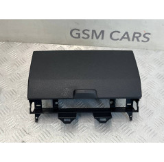 Бардачок центральний Mazda 6 GG ( GR1A5524X02 )
