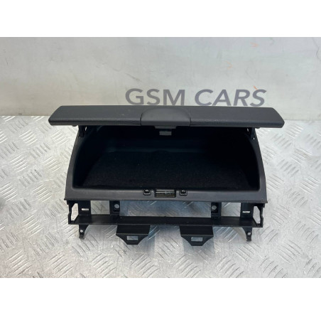 Бардачок центральний Mazda 6 GG ( GR1A5524X02 )