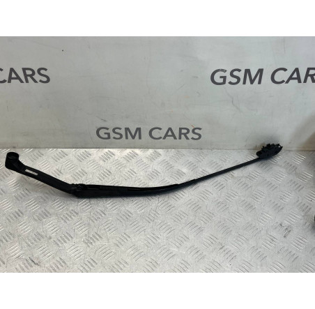 Двірник ( склоочисник ) правий Mazda 6 GG 