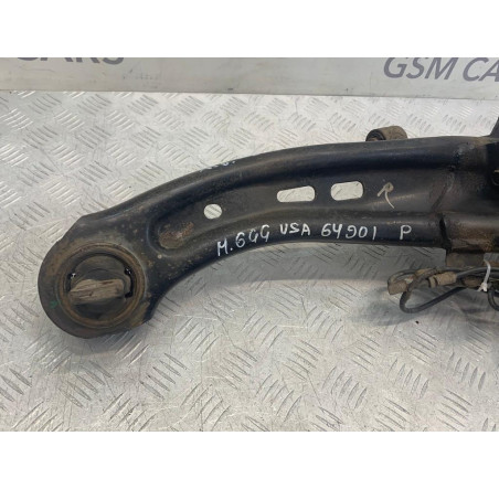 Цапфа задня права в зборі зі ступицею Mazda 6 GG  USA ( 037 906 283 D )