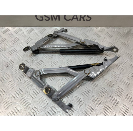 Петля капота  Mazda 6 2002-2007 