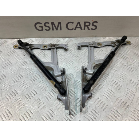 Петля капота  Mazda 6 2002-2007 