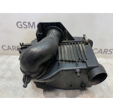 Корпус повітряного фільтру 2.0 D RF5C RF7J Mazda 6 GG Корпус повітряного фільтру 2.0 D RF5C RF7J Mazda 6 GG