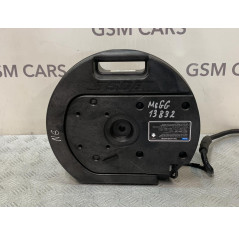 Сабвуфер з проводкою Mazda 6 GG 05-08 ( CJ5A 66 960 )