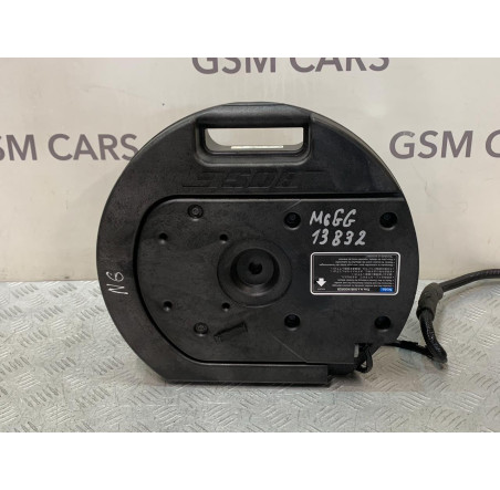 Сабвуфер з проводкою Mazda 6 GG 05-08 ( CJ5A 66 960 )