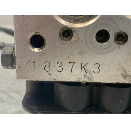 Блок ABS бензин Mazda 6 2002-2007 Блок ABS бензин Mazda 6 2002-2007