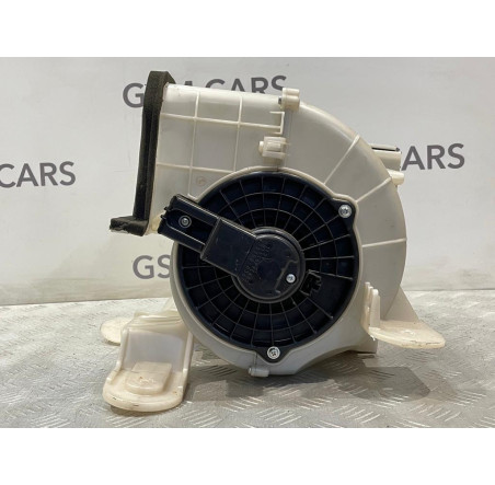 Корпус моторчика печі Mazda 6 GG 2002-2008 