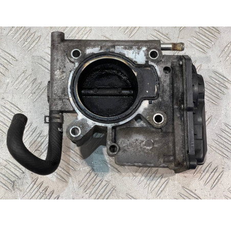 Дросельна заслінка електрична Mazda 6 2002-20012 2.0 Bn RF7J